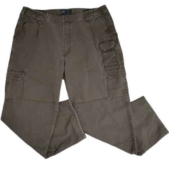5.11 Tactical Series 74251 Cargo Pants Men's Sz 42 x 32 Gray Green Canvas Cotton - Picture 1 of 13
